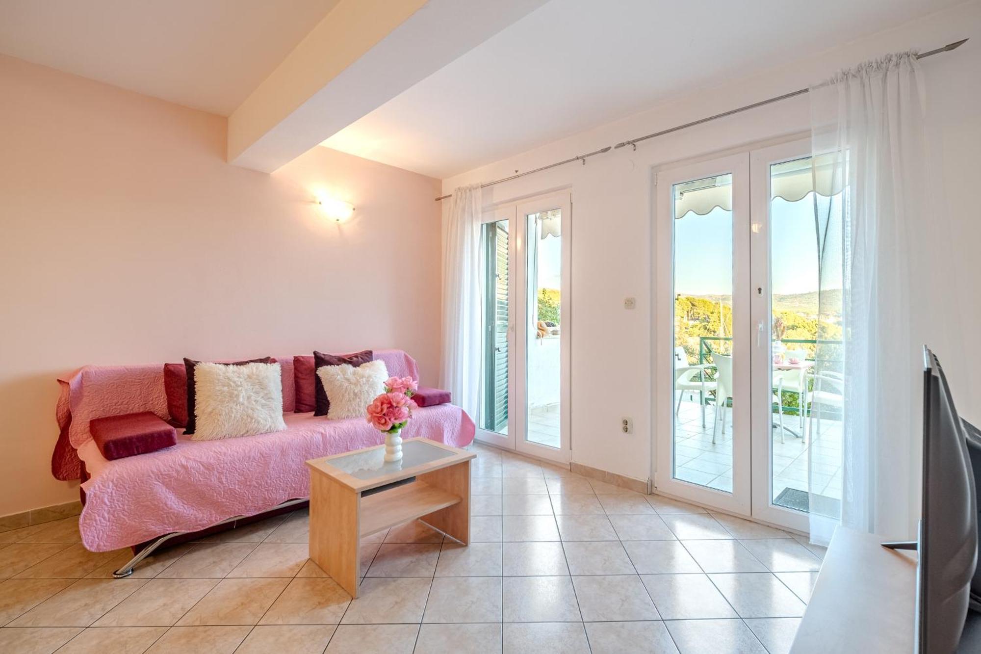 Apartment Milna - With Swimming Pool & Amazing Seaviews, Above Bijaka Beach Екстер'єр фото